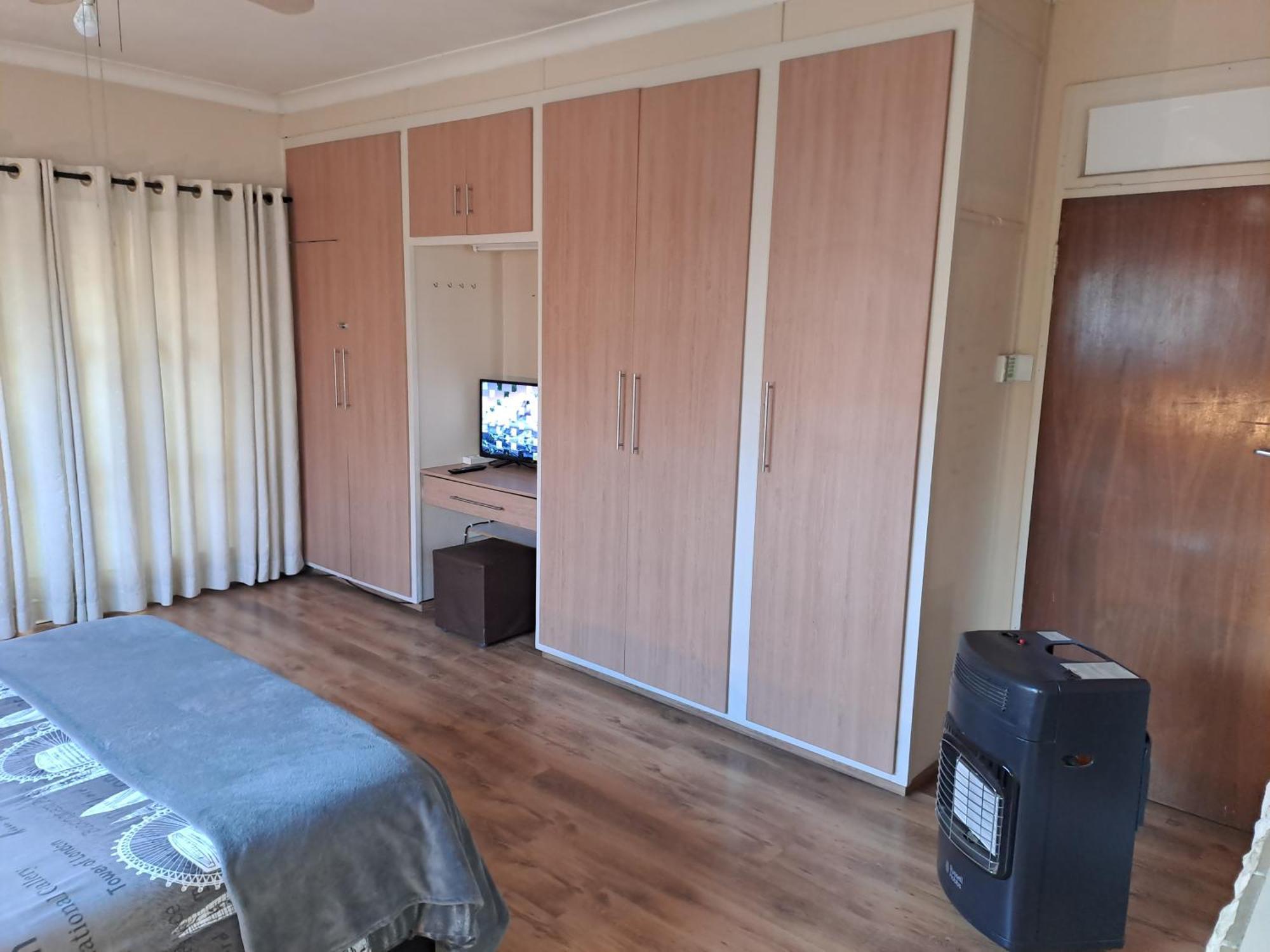Meadows Guesthouse Germiston Quarto foto